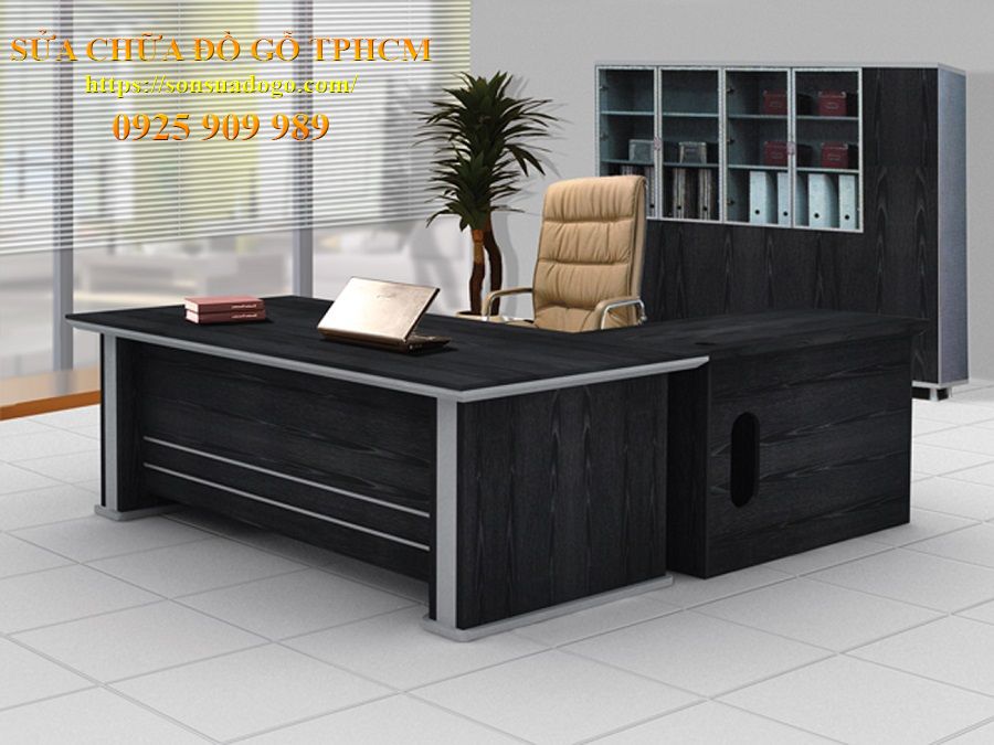 tháo lắp bàn giám đốc tp Dĩ An