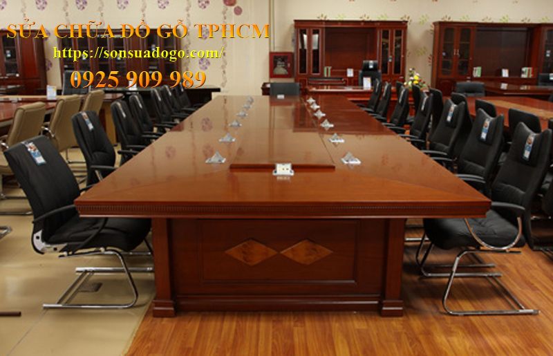 tháo lắp bàn họp quận 3