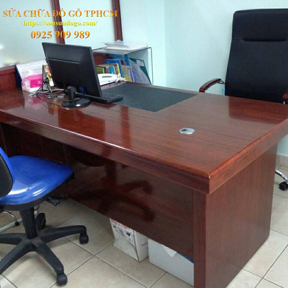 Tháo lắp bàn làm việc phường Tân Phú