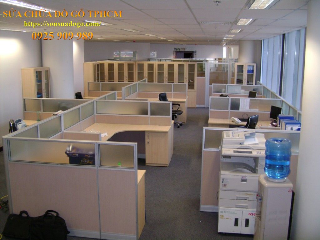 tháo lắp bàn làm việc quận 7