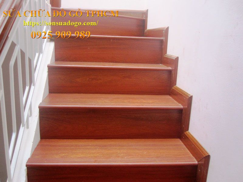 thợ sửa cầu thang phường Tân Định