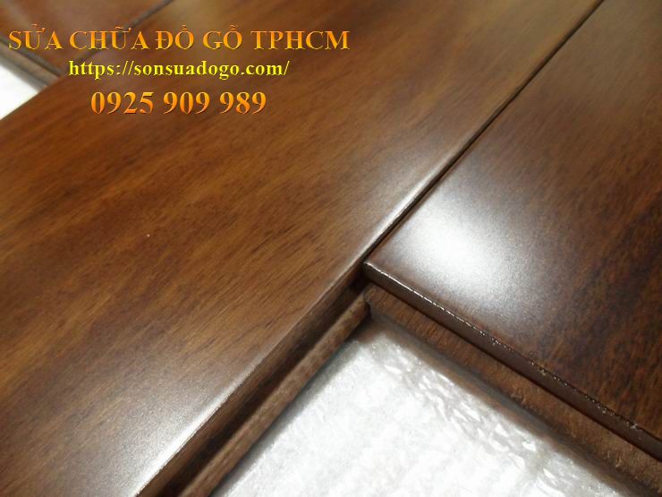 Thợ sửa kệ gỗ tại nhà phường Bình Đông