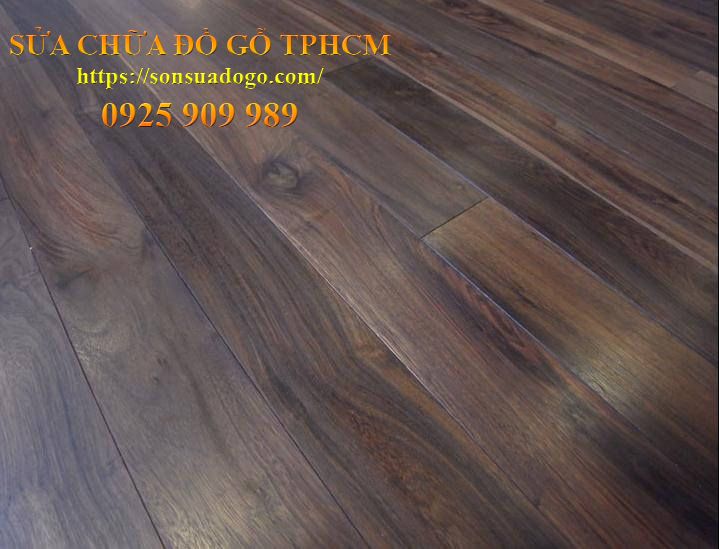 Thợ sửa kệ gỗ tại nhà phường Hạnh Thông