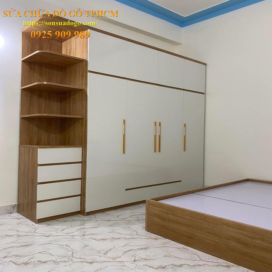 Tháo lắp tũ áo phường Tây Thạnh