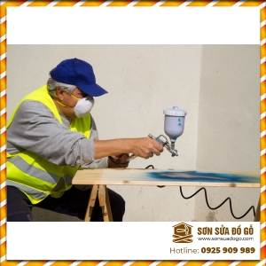 SƠN LẠI ĐỒ GỖ QUẬN 2