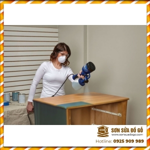 SƠN LẠI ĐỒ GỖ QUẬN 4