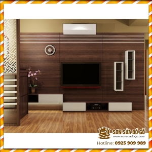 THỢ MỘC XÃ HÓC MÔN